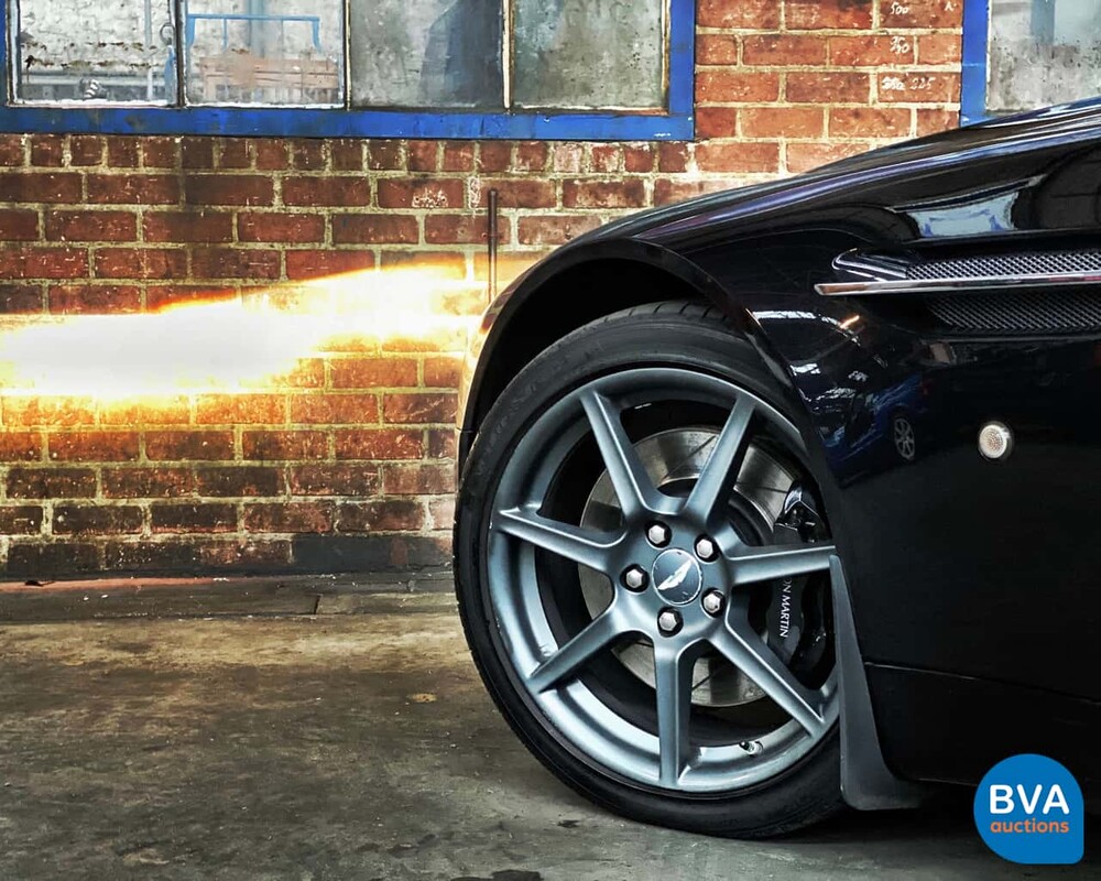 Aston Martin V8 Vantage Cabrio 4.3 V8 385hp 2007, ZR-559-Z.