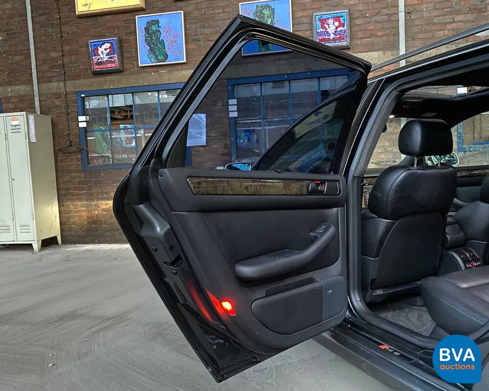 Audi RS6 Avant 4.2 V8 BiTurbo 450 PS 2004.