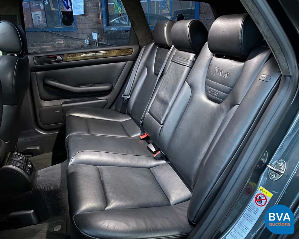 Audi RS6 Avant 4.2 V8 BiTurbo 450 PS 2004.