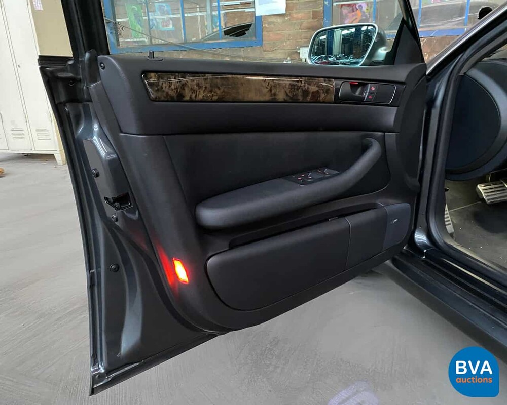 Audi RS6 Avant 4.2 V8 BiTurbo 450 PS 2004.