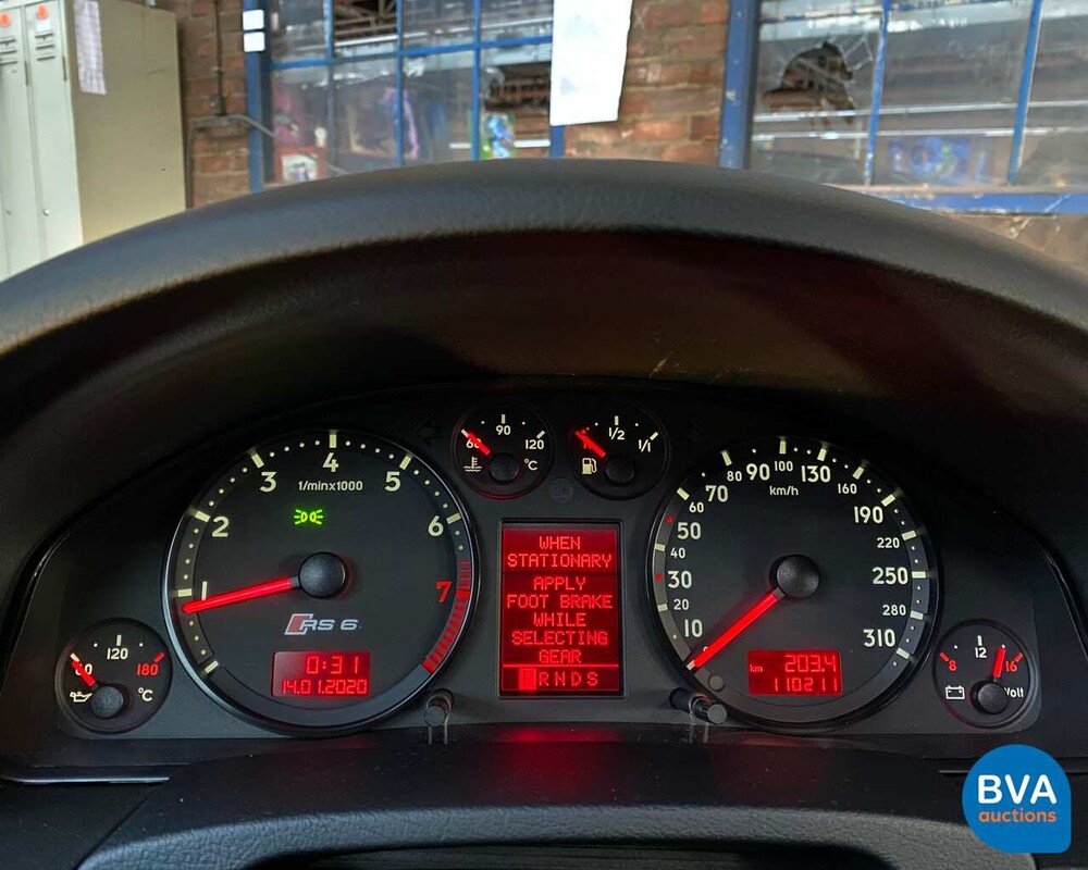 Audi RS6 Avant 4.2 V8 BiTurbo 450 PS 2004.