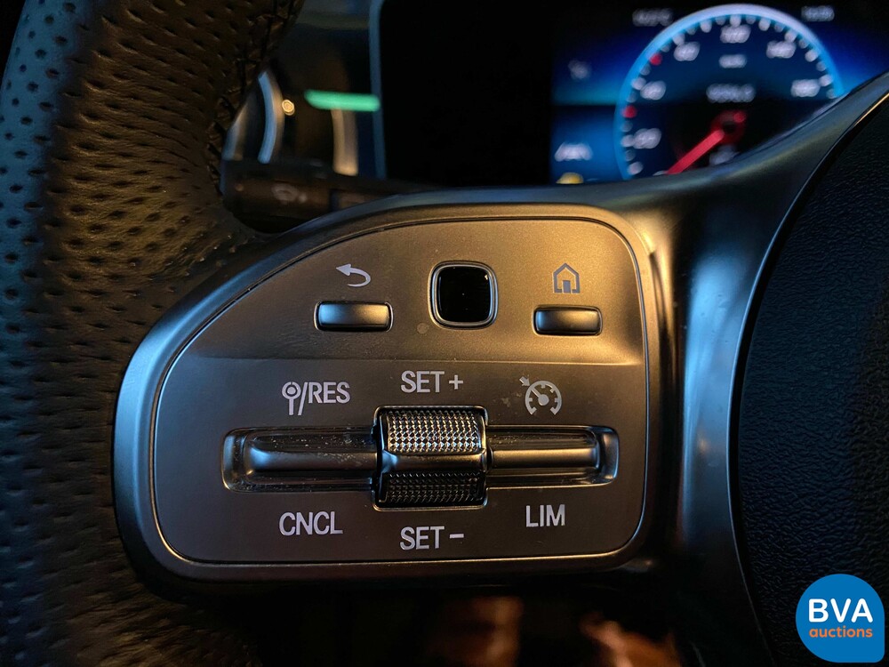 Mercedes-Benz A180d A-Klasse AMG EDITION-1 2018 NACHT -Garantie.