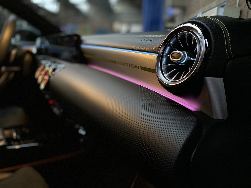 Mercedes-Benz A180d A-Klasse AMG EDITION-1 2018 NACHT -Garantie.