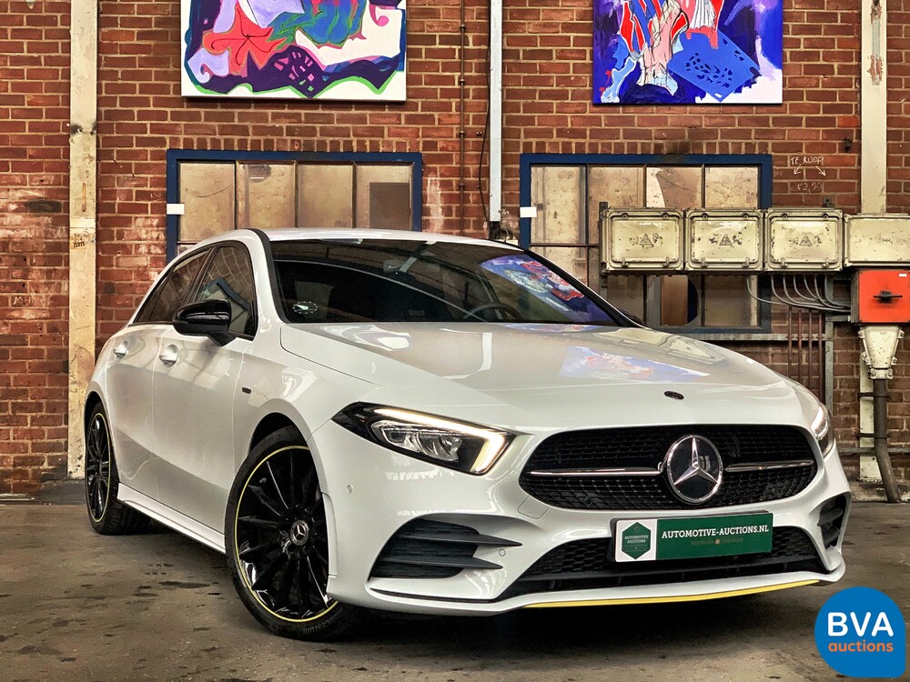 Mercedes-Benz A180d A-Klasse AMG EDITION-1 2018 NACHT -Garantie.