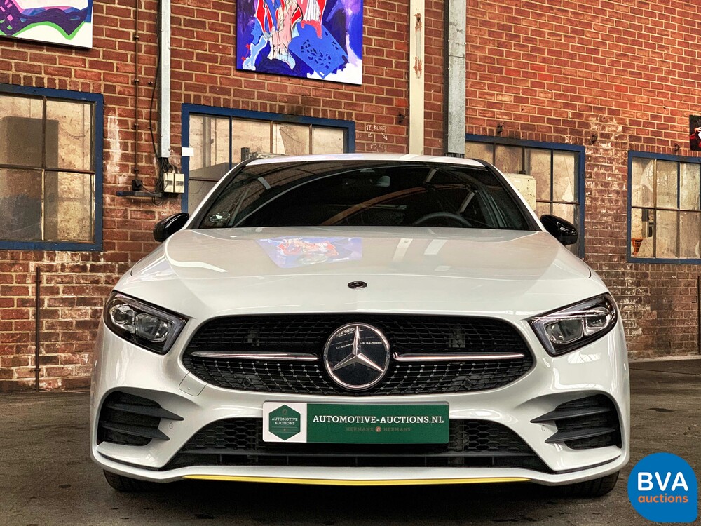Mercedes-Benz A180d A-Klasse AMG EDITION-1 2018 NACHT -Garantie.