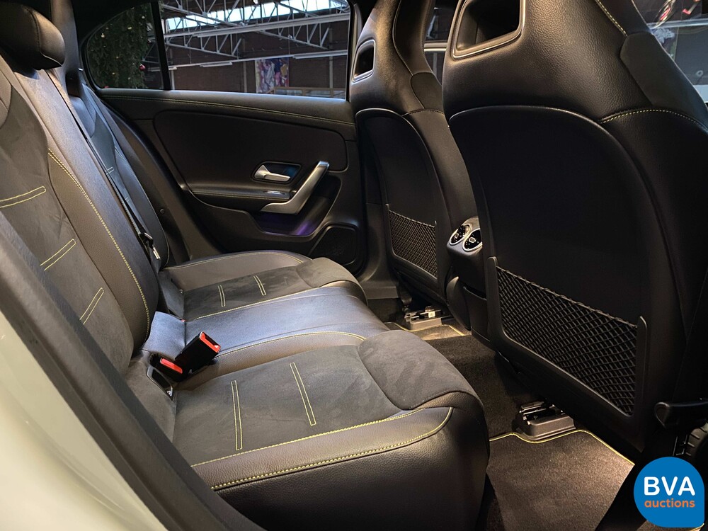 Mercedes-Benz A180d A-Klasse AMG EDITION-1 2018 NACHT -Garantie.