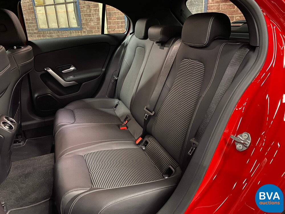 Mercedes-Benz A200 NW Modell 163 PS 2019 Automatik-Benzin-Garantie.
