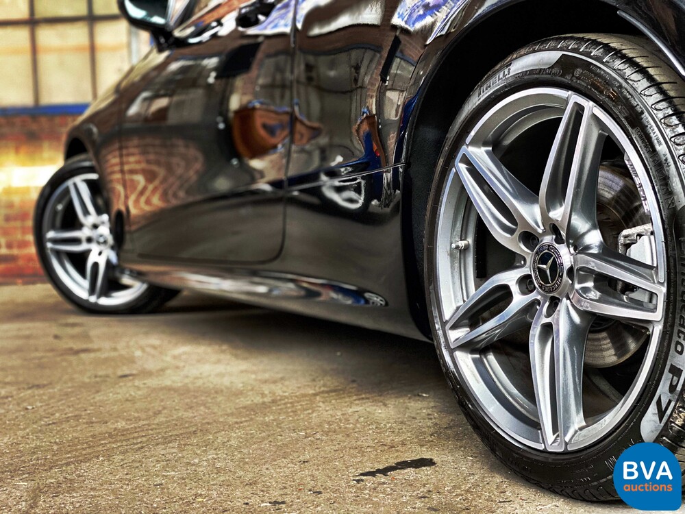 Mercedes-Benz E300 AMG Coupé E-Klasse 2018 245PS Garantie.