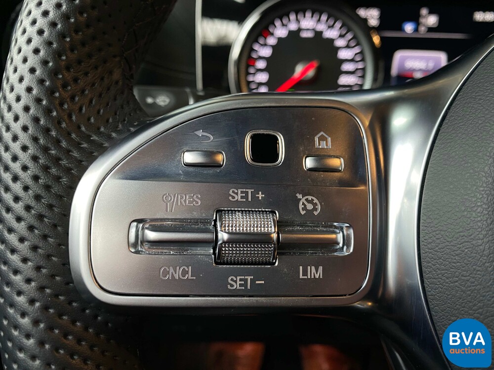 Mercedes-Benz E300 AMG Coupé E-Klasse 2018 245PS Garantie.