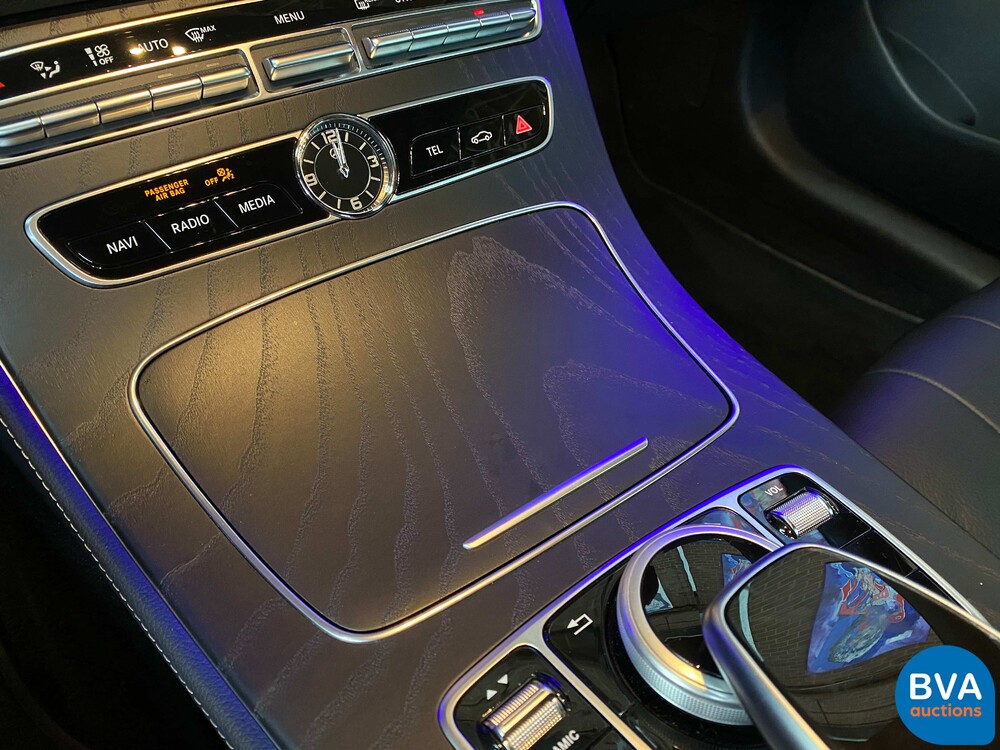 Mercedes-Benz E300 AMG Coupé E-Klasse 2018 245PS Garantie.