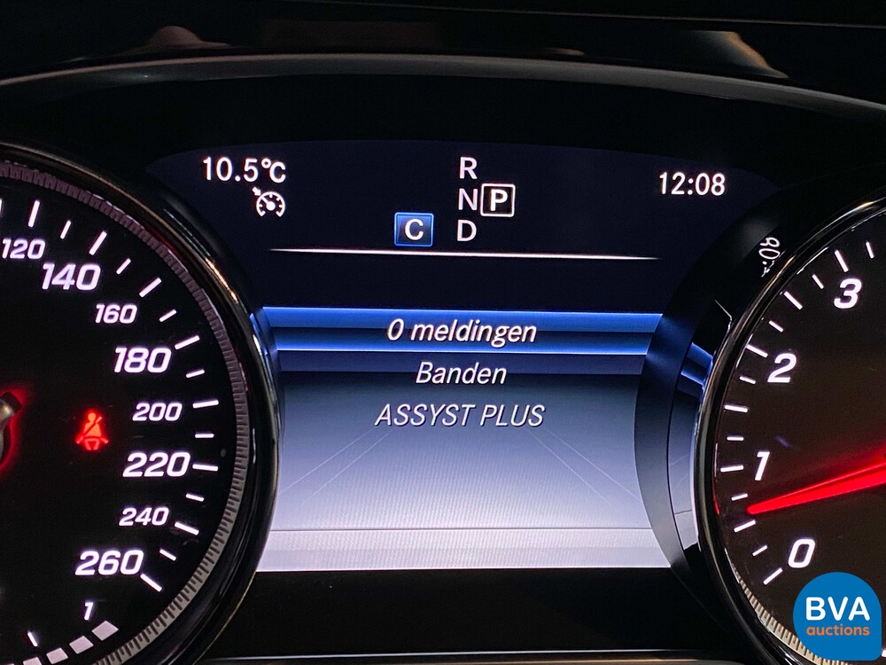 Mercedes-Benz E300 AMG Coupé E-Klasse 2018 245PS Garantie.