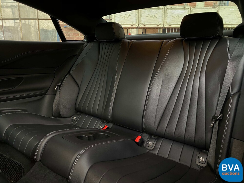 Mercedes-Benz E300 AMG Coupé E-Klasse 2018 245PS Garantie.