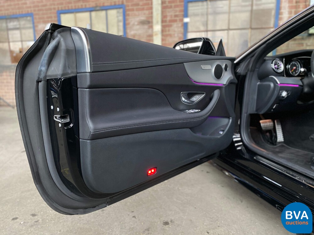 Mercedes-Benz E300 AMG Coupé E-Klasse 2018 245PS Garantie.