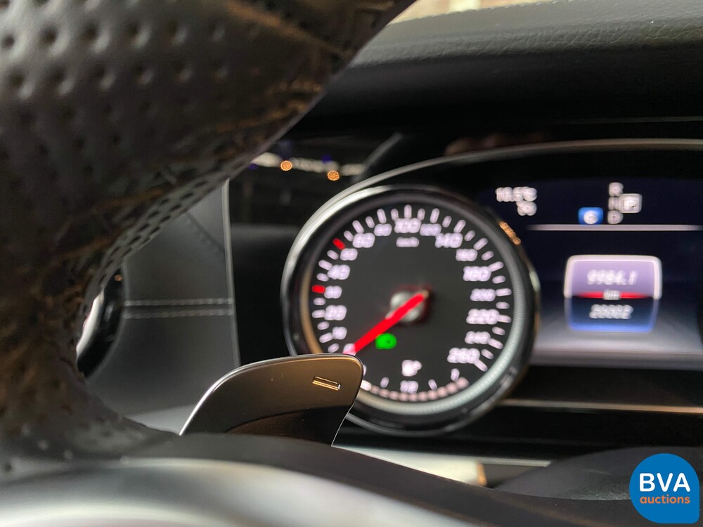 Mercedes-Benz E300 AMG Coupé E-Klasse 2018 245PS Garantie.