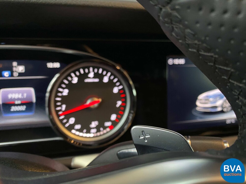 Mercedes-Benz E300 AMG Coupé E-Klasse 2018 245PS Garantie.