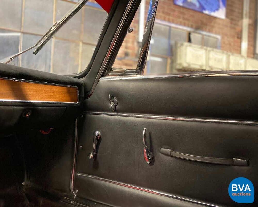 Alfa Romeo GT 1300 Junior 1971, DZ-10-74.