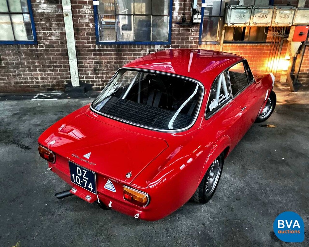 Alfa Romeo GT 1300 Junior 1971, DZ-10-74.