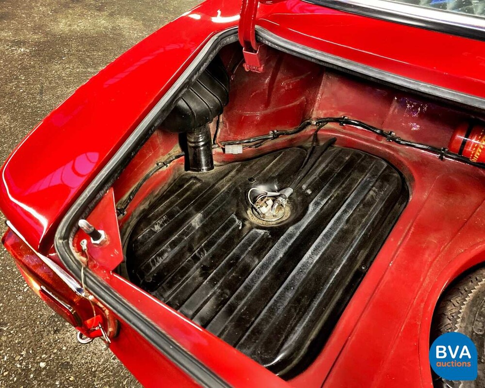 Alfa Romeo GT 1300 Junior 1971, DZ-10-74.