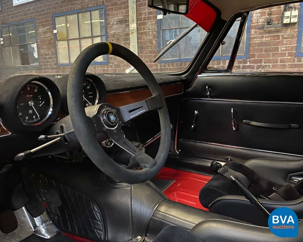 Alfa Romeo GT 1300 Junior 1971, DZ-10-74.