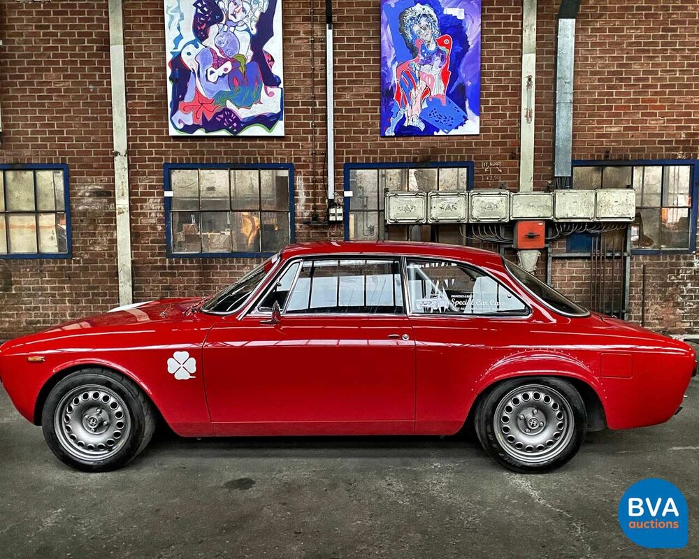 Alfa Romeo GT 1300 Junior 1971, DZ-10-74.