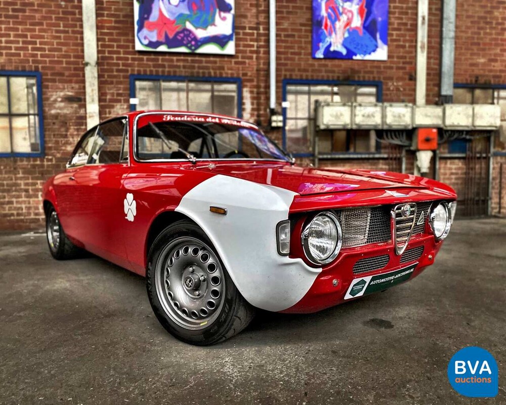 Alfa Romeo GT 1300 Junior 1971, DZ-10-74.