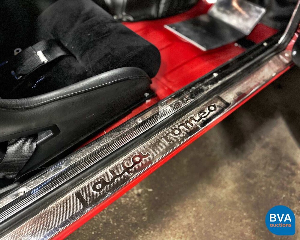 Alfa Romeo GT 1300 Junior 1971, DZ-10-74.