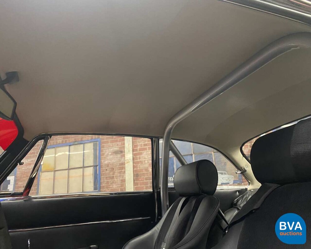 Alfa Romeo GT 1300 Junior 1971, DZ-10-74.