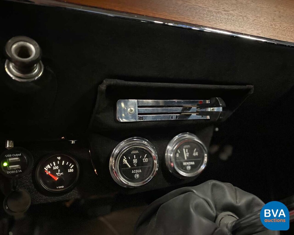 Alfa Romeo GT 1300 Junior 1971, DZ-10-74.