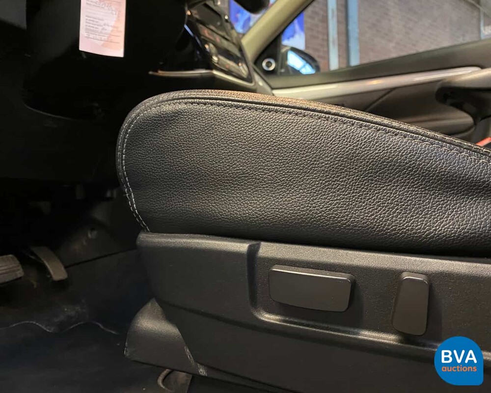 Mitsubishi Outlander PHEV Instyle 2014, 1-XVN-61.