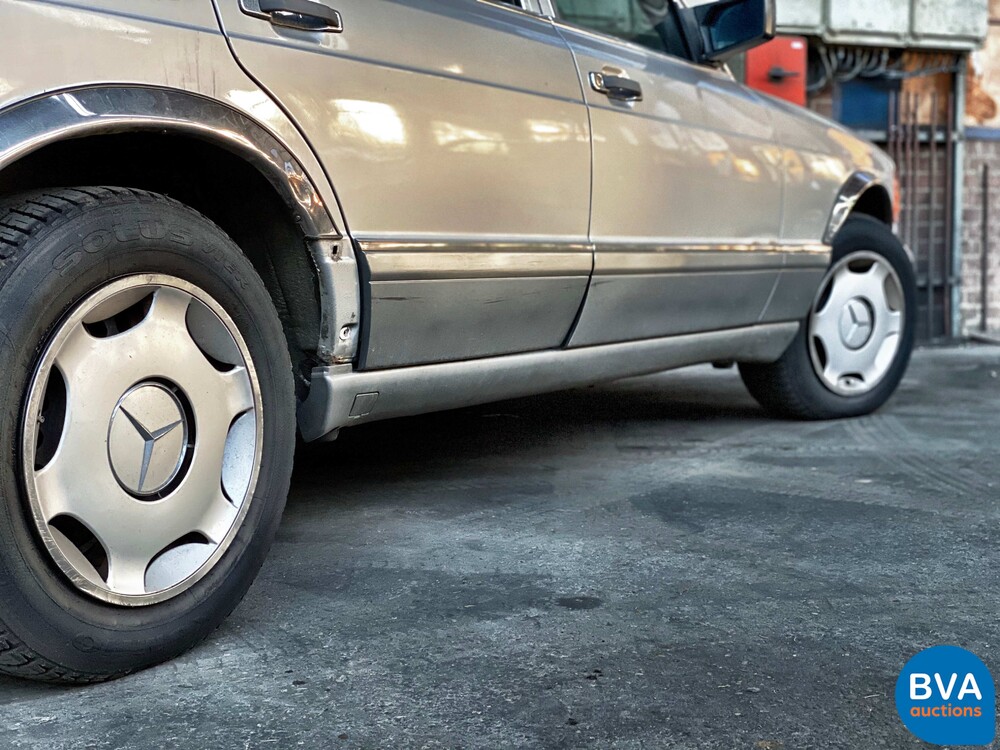 Mercedes-Benz 300SE S-Klasse W126 1986, 38-LVS-1.