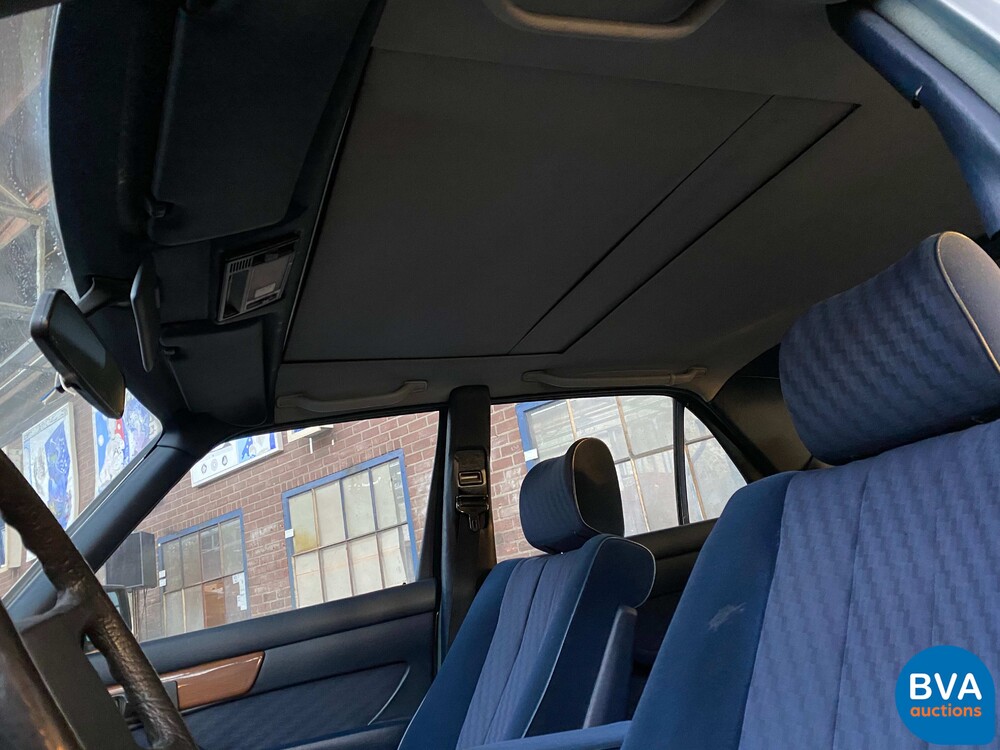 Mercedes-Benz 300SE S-Klasse W126 1986, 38-LVS-1.