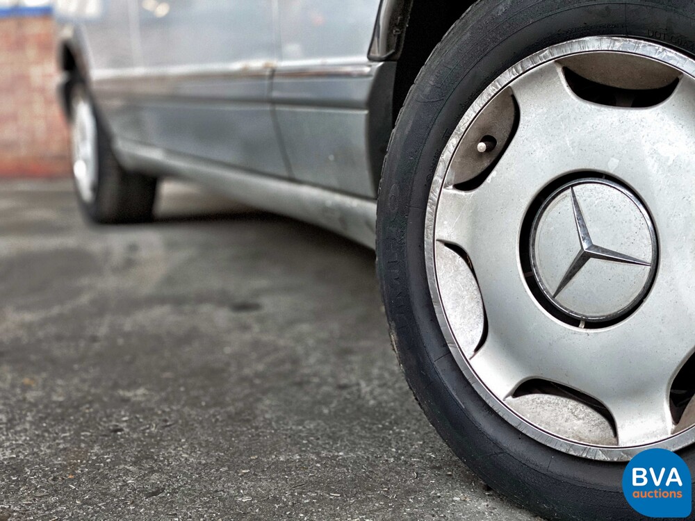 Mercedes-Benz 300SE S-Klasse W126 1986, 38-LVS-1.