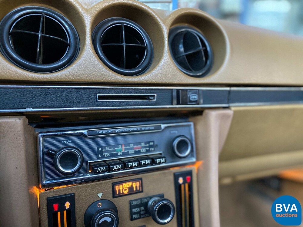 Mercedes-Benz 450SL R107 1974.