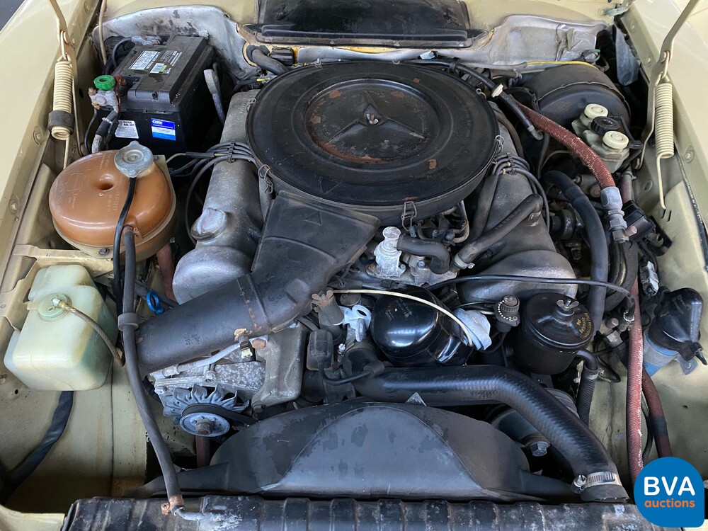 Mercedes-Benz 450SL R107 1974.