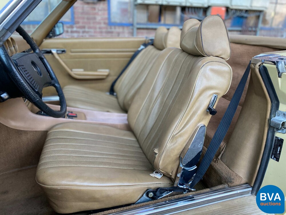 Mercedes-Benz 450SL R107 1974.