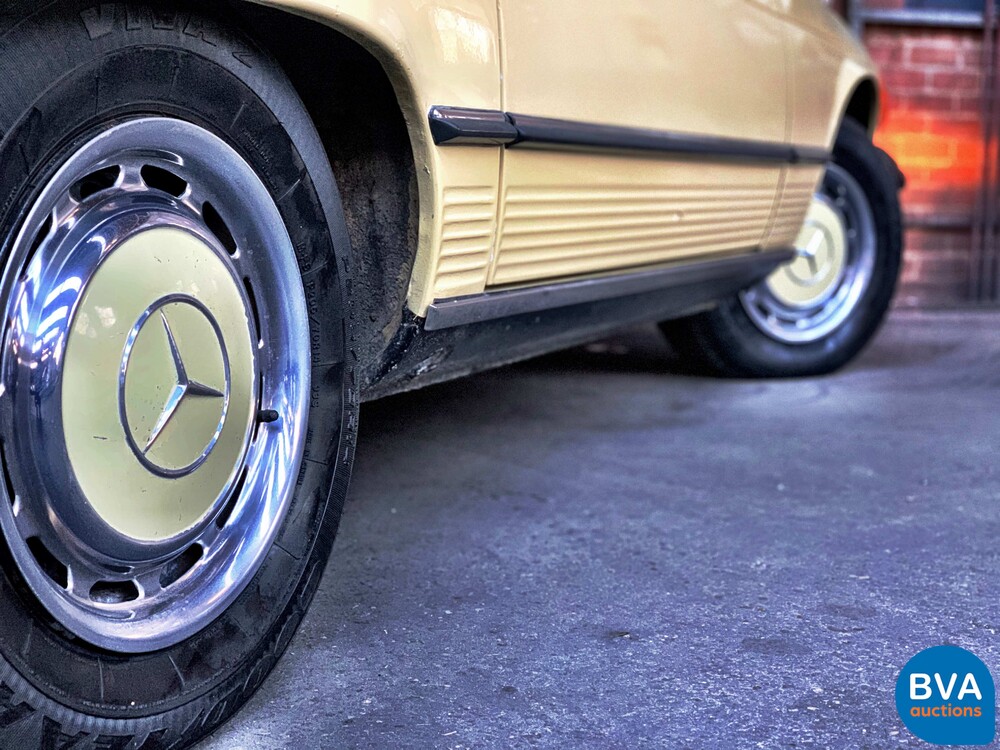 Mercedes-Benz 450SL R107 1974.