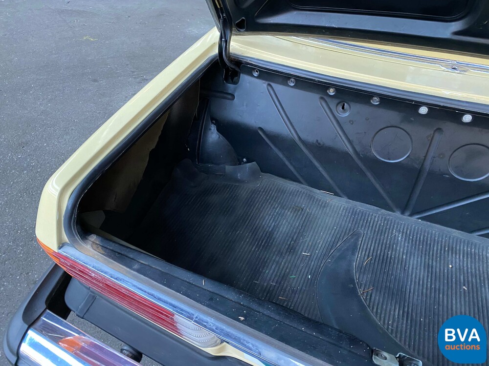 Mercedes-Benz 450SL R107 1974.