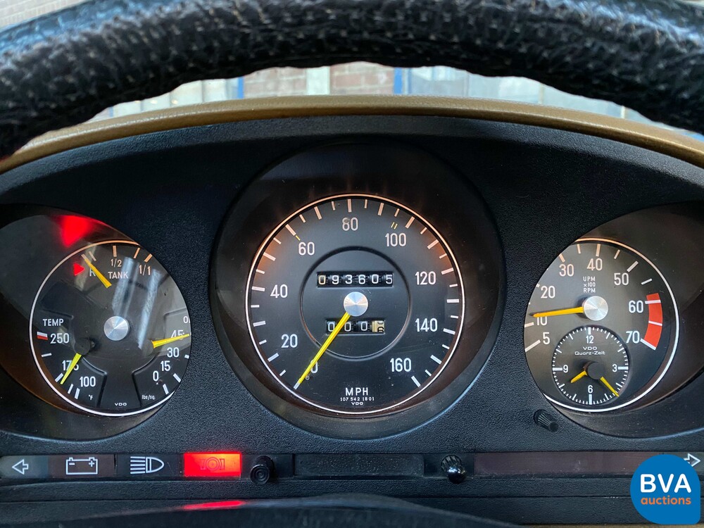 Mercedes-Benz 450SL R107 1974.