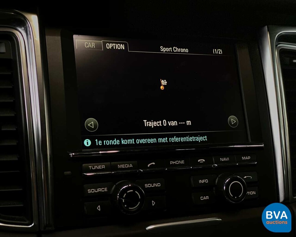 Porsche Macan S SportChrono 258 PS 2015 EURO6 ORG-NL, 8-ZSG-04.