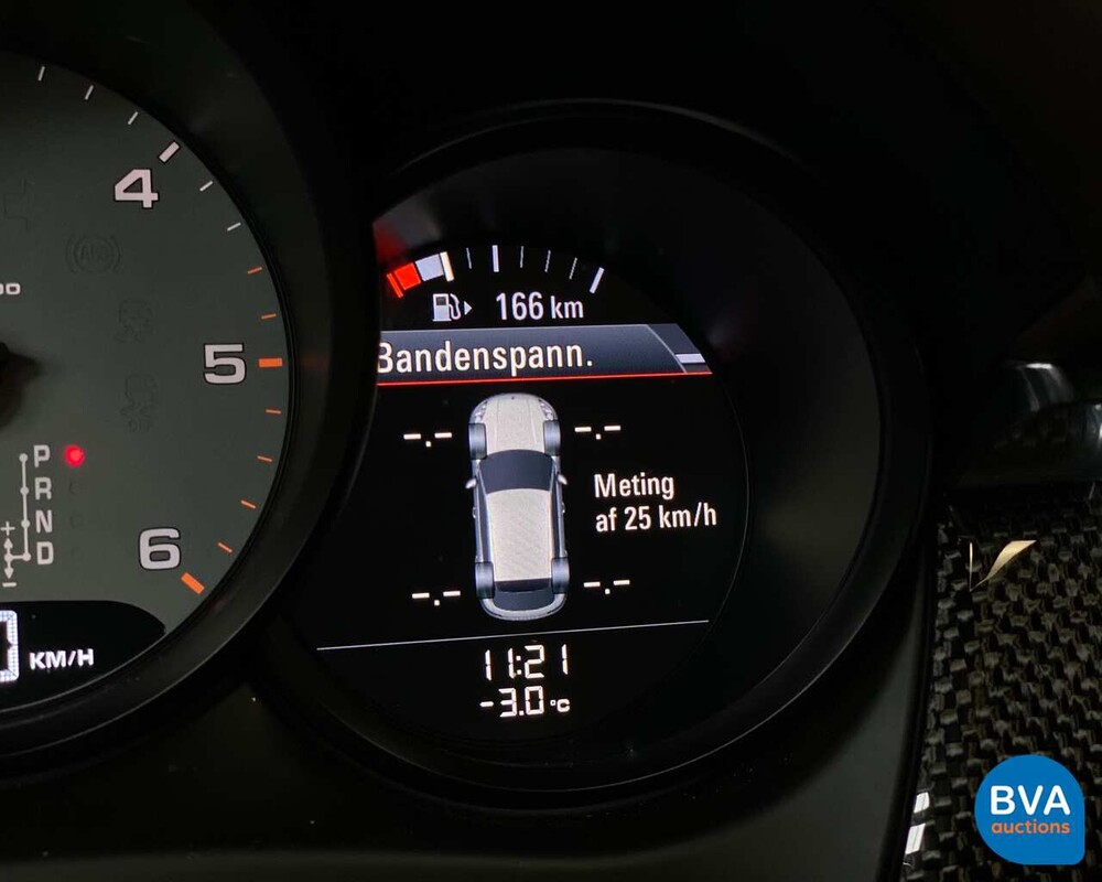 Porsche Macan S SportChrono 258 PS 2015 EURO6 ORG-NL, 8-ZSG-04.