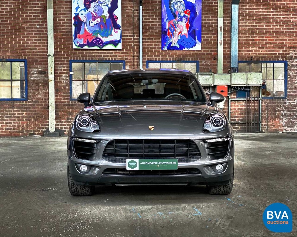 Porsche Macan S SportChrono 258 PS 2015 EURO6 ORG-NL, 8-ZSG-04.
