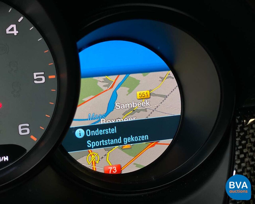 Porsche Macan S SportChrono 258 PS 2015 EURO6 ORG-NL, 8-ZSG-04.