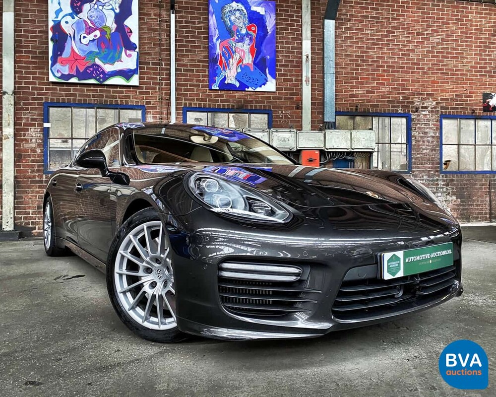Porsche Panamera Turbo Executive 520 PS - Garantie - 2013, HB-384-K.