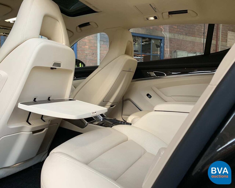 Porsche Panamera Turbo Executive 520 PS - Garantie - 2013, HB-384-K.