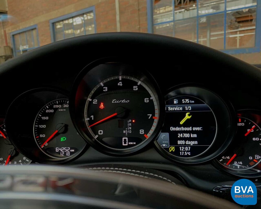 Porsche Panamera Turbo Executive 520 PS - Garantie - 2013, HB-384-K.