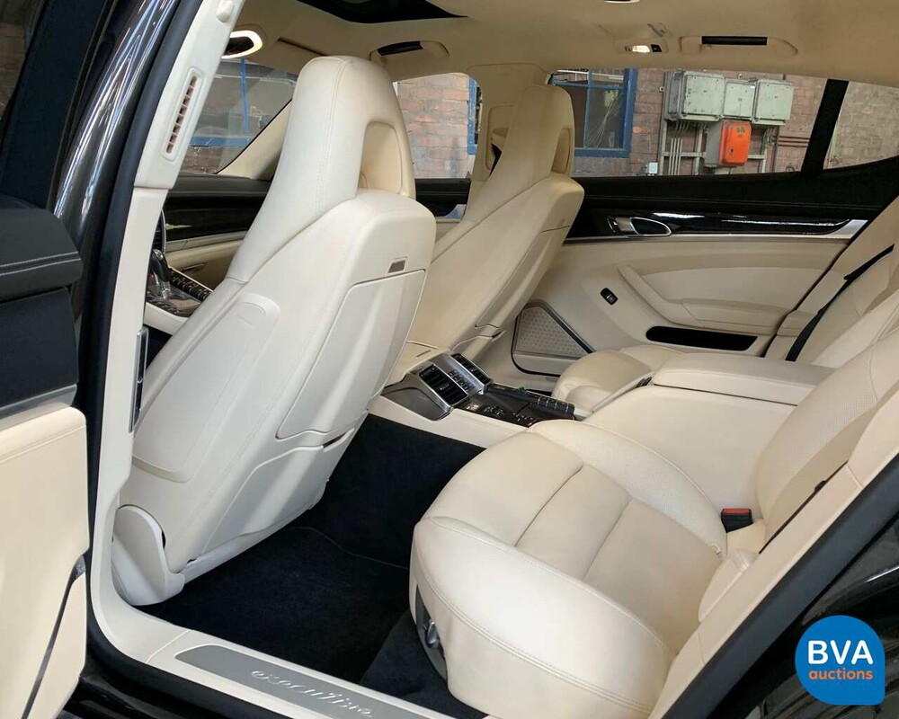 Porsche Panamera Turbo Executive 520 PS - Garantie - 2013, HB-384-K.