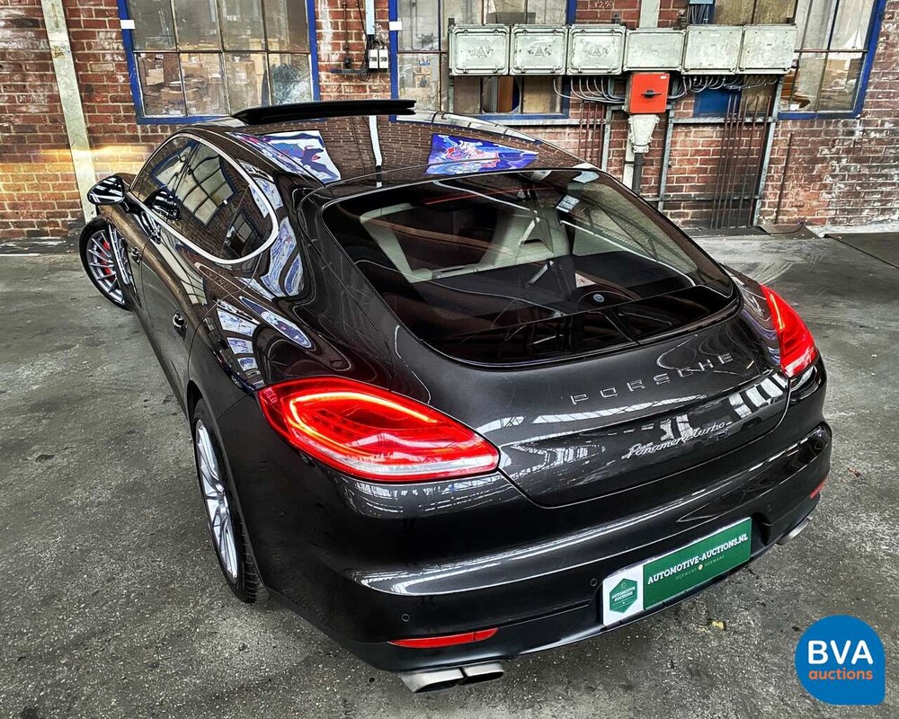 Porsche Panamera Turbo Executive 520 PS - Garantie - 2013, HB-384-K.