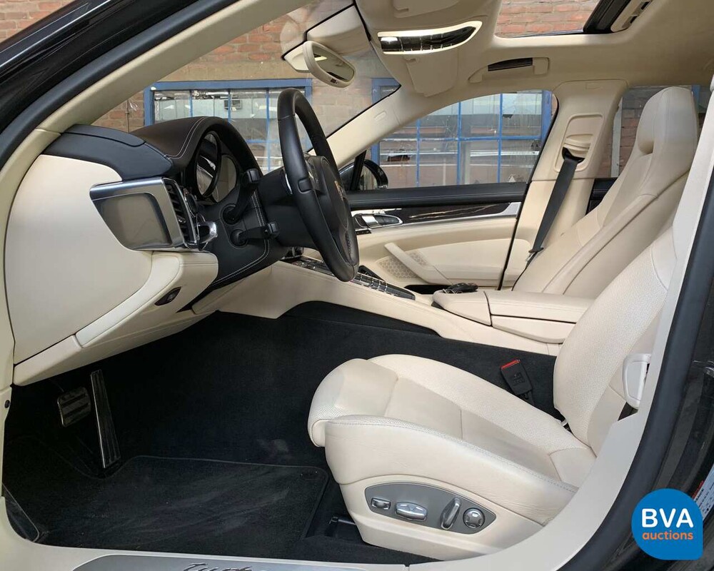 Porsche Panamera Turbo Executive 520 PS - Garantie - 2013, HB-384-K.