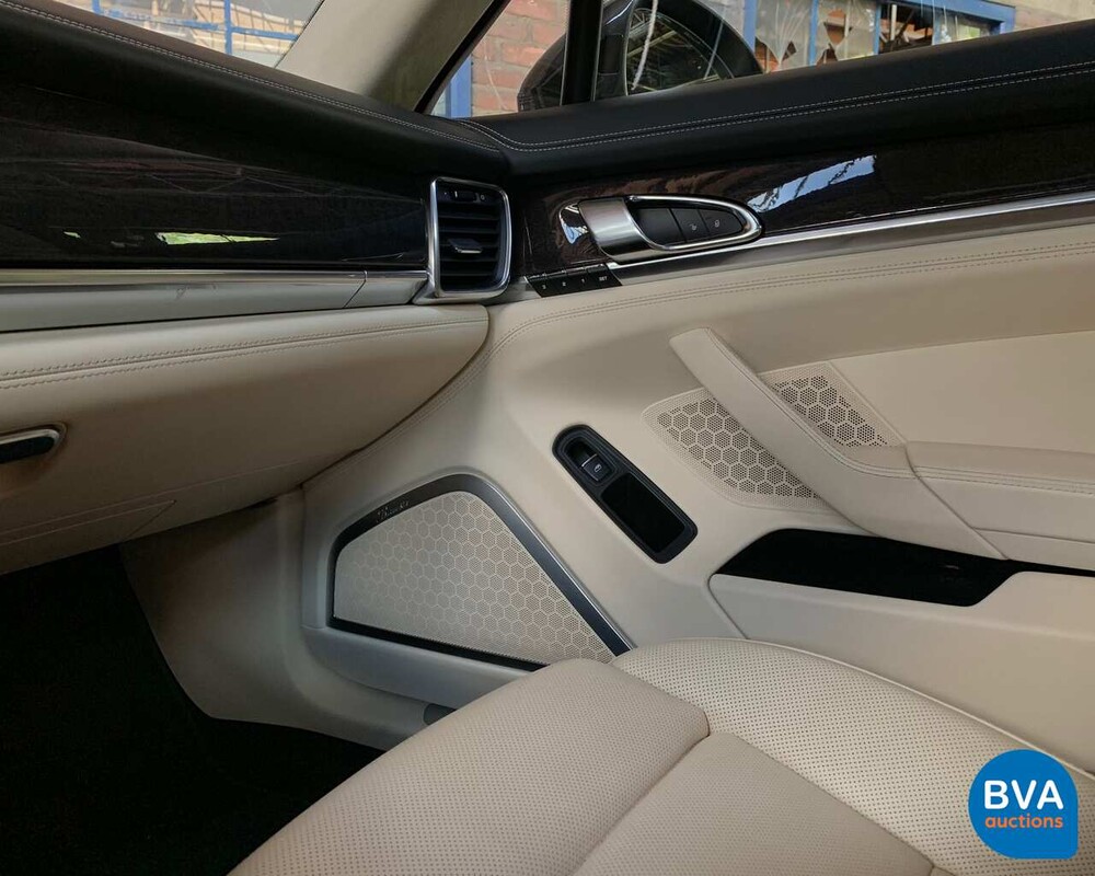 Porsche Panamera Turbo Executive 520 PS - Garantie - 2013, HB-384-K.