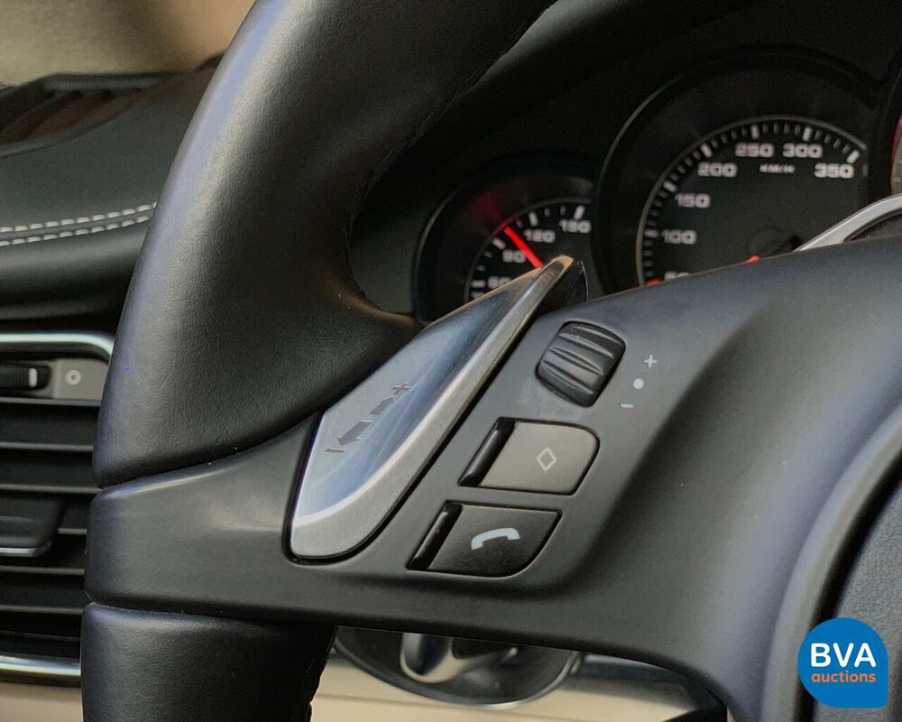 Porsche Panamera Turbo Executive 520 PS - Garantie - 2013, HB-384-K.